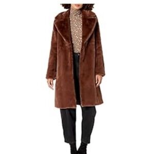 The Drop Kiara Loose-Fit Long Faux Fur Coat